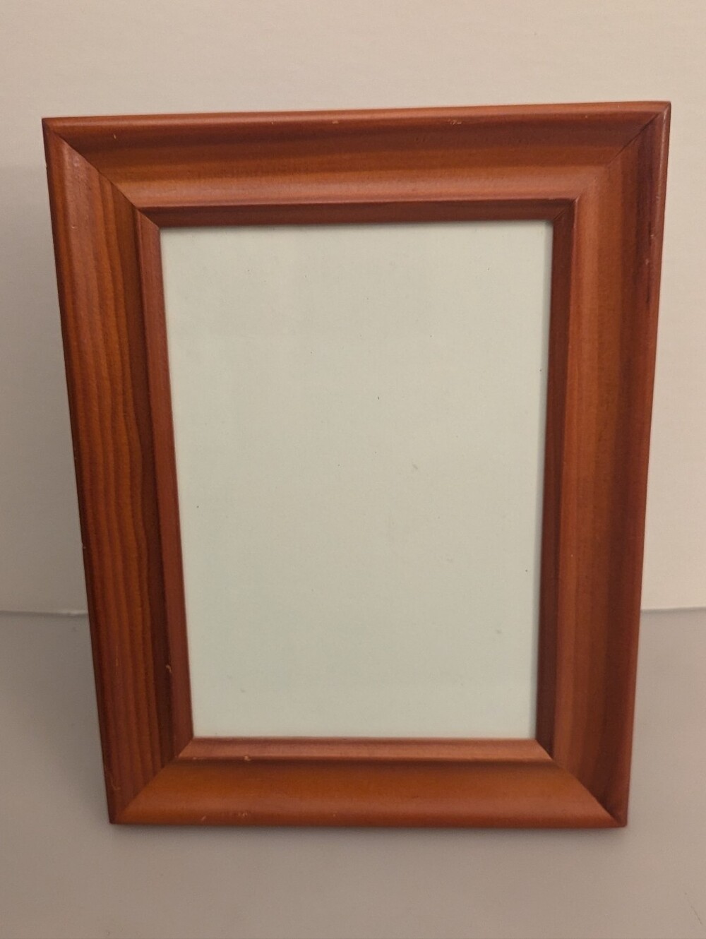 Vintage Wooden Photo Frame Table Top Wall Mounting Overall 9"x7" Photo 4"x6